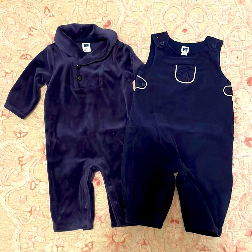EUC: 3-6mo Two Navy jumpers with snap closures at legs